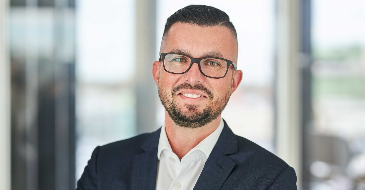 Portrait vom Knauber Mitarbeiter Patrick Sprich.